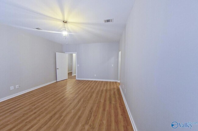 Building Photo - 1389 Old Rd