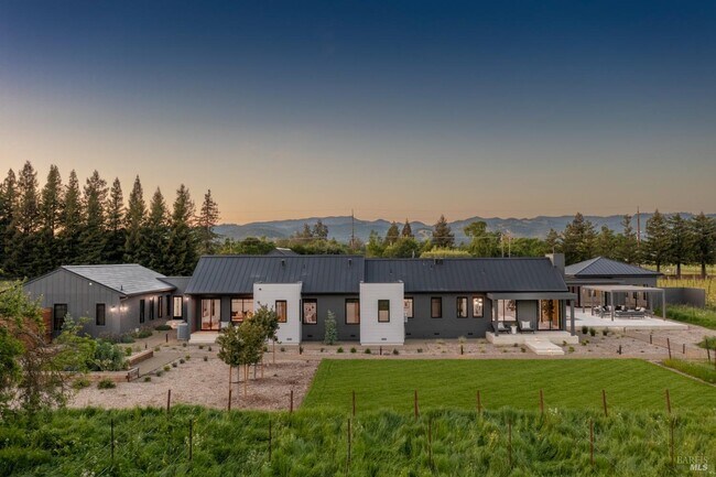 Building Photo - 601 Napa Rd