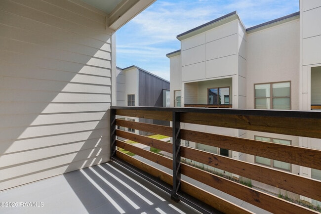 Building Photo - 102 Canvasback Dr