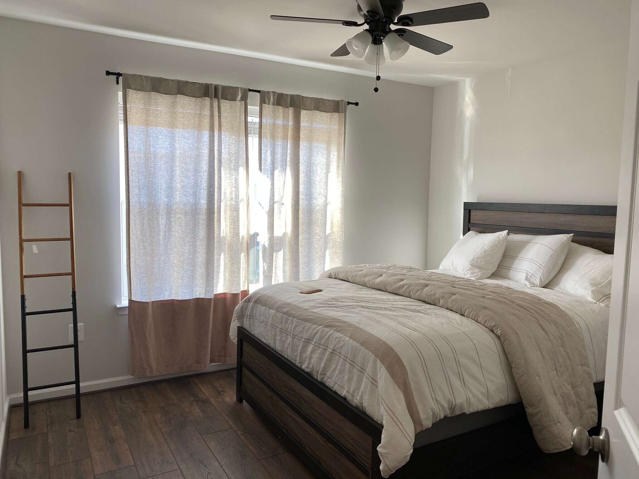 Bedroom 4 - 16108 Coolidge Ave