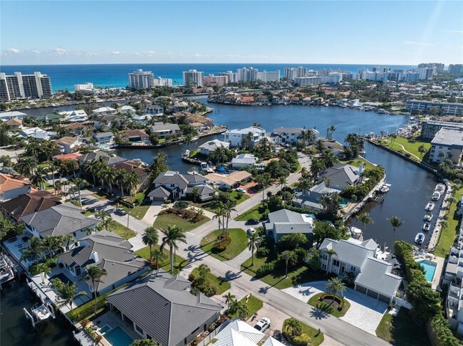 Building Photo - 3000 Jasmine Terrace