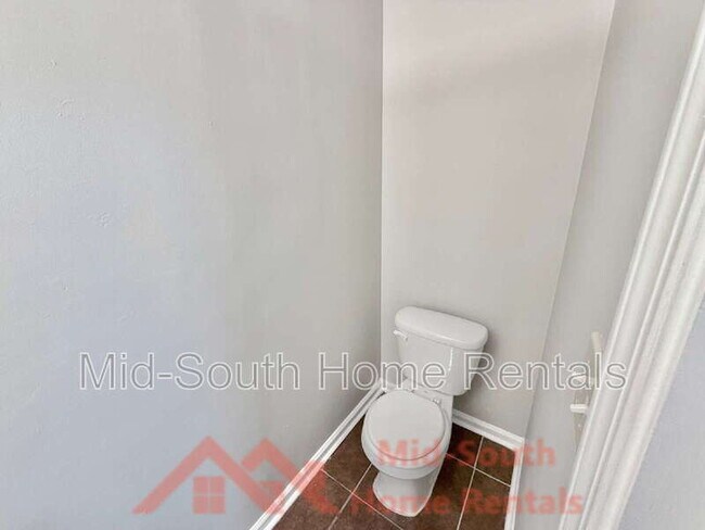 Building Photo - 3942 Chelsea Hill Dr