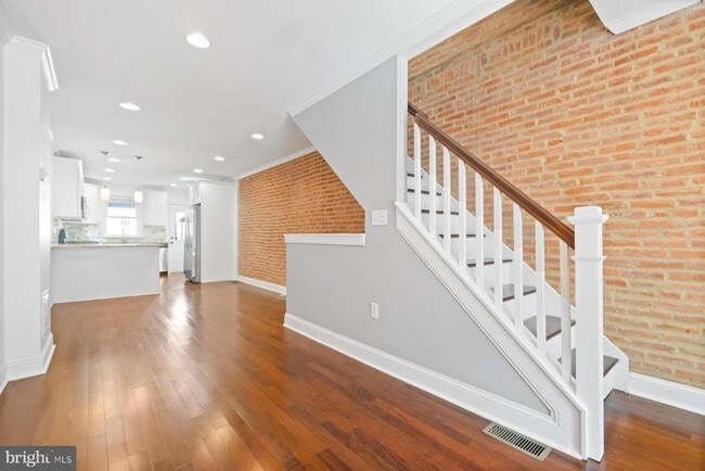 Building Photo - 1614 Clarkson St