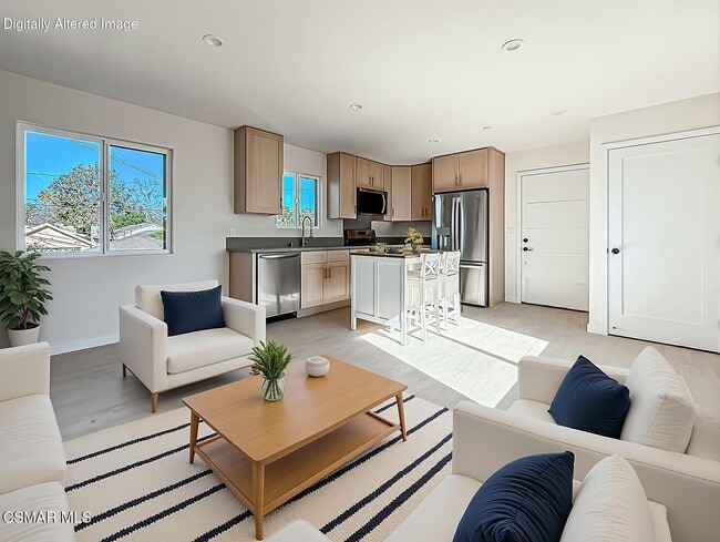 Building Photo - 2617 Veteran Ave