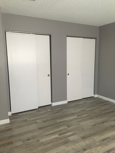 Master bedroom closets - 4465 La Mirada Cir