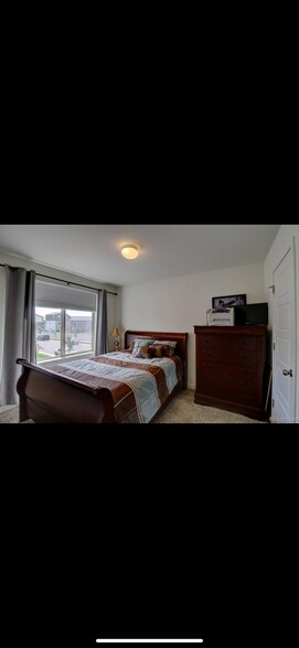 Building Photo - 18601 E 50th Pl