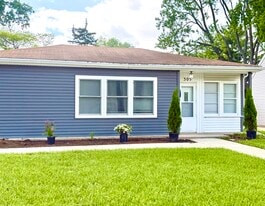 Exterior Front - 305 S Van Doren St