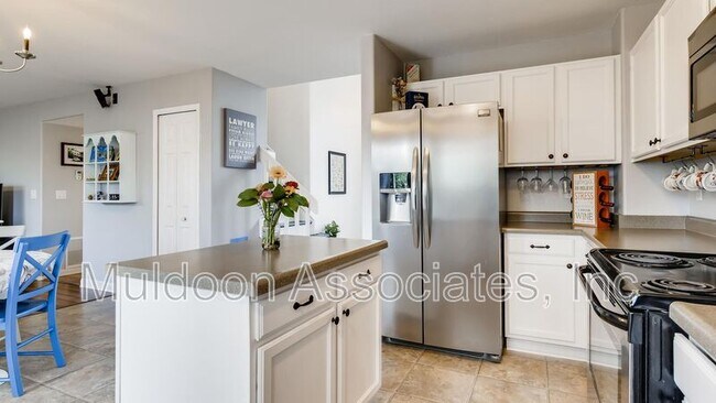Building Photo - 4844 Little London Dr
