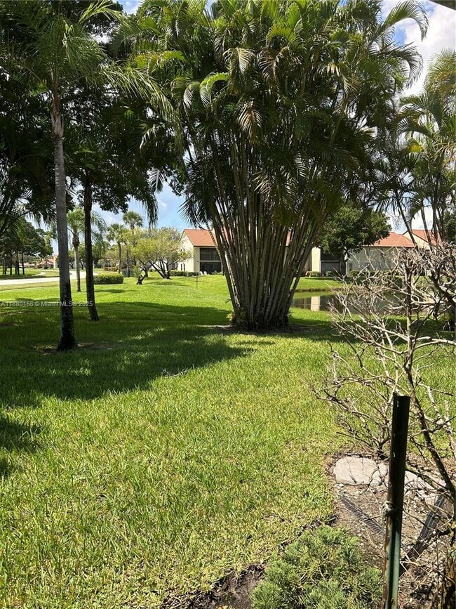 Building Photo - 5514 Parkwalk Cir E