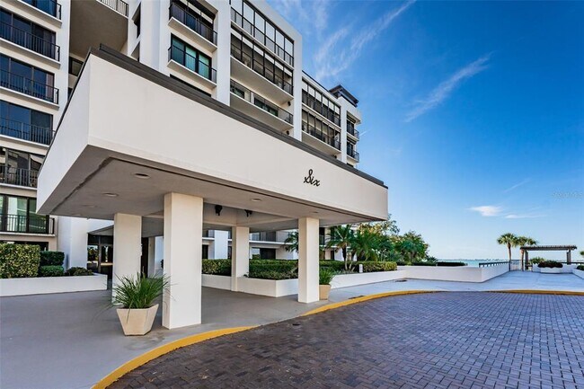Building Photo - 6 Belleview Blvd