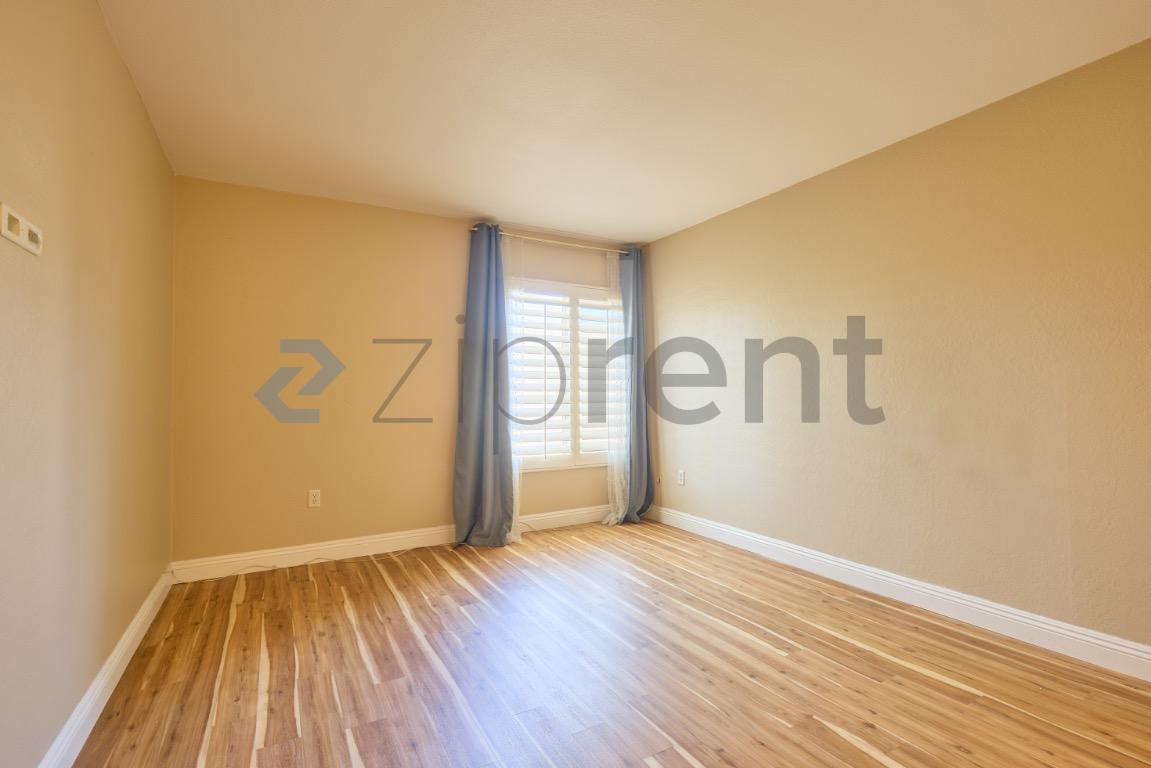 Building Photo - 1010 W MacArthur Blvd