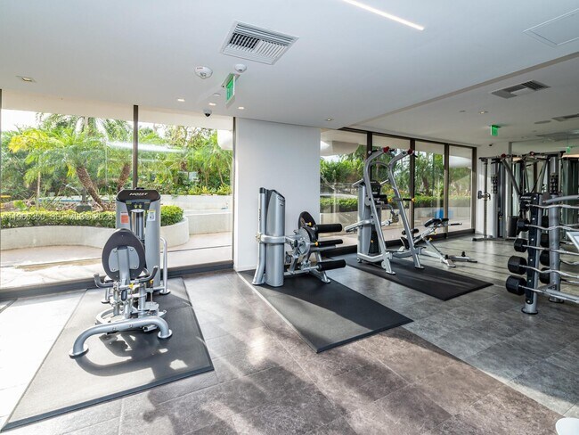 Building Photo - 9 Island Ave