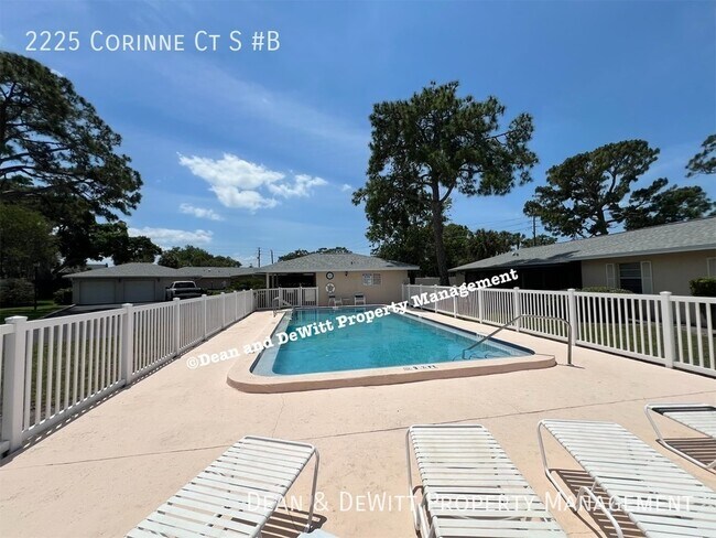 Building Photo - 2225 Corinne Ct S