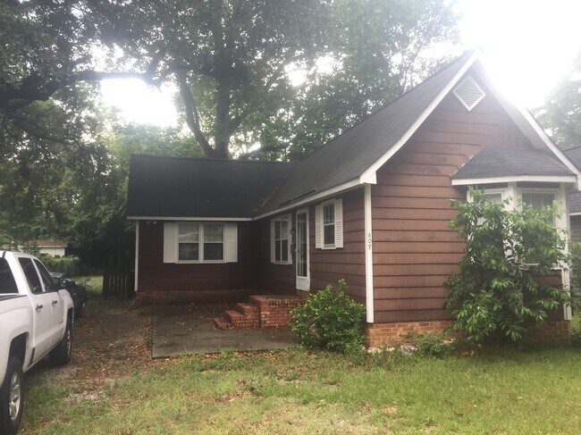 Primary Photo - 607 S Woodrow St