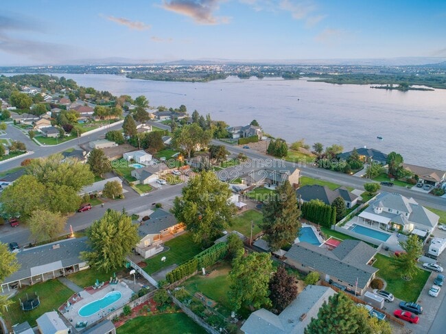 Building Photo - 3812 Rd 109