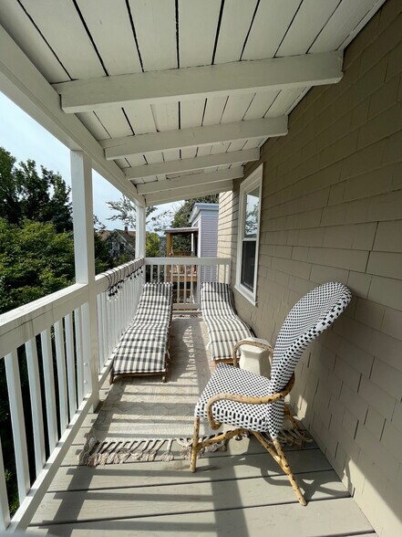 Back Balcony - 15 Belknap St