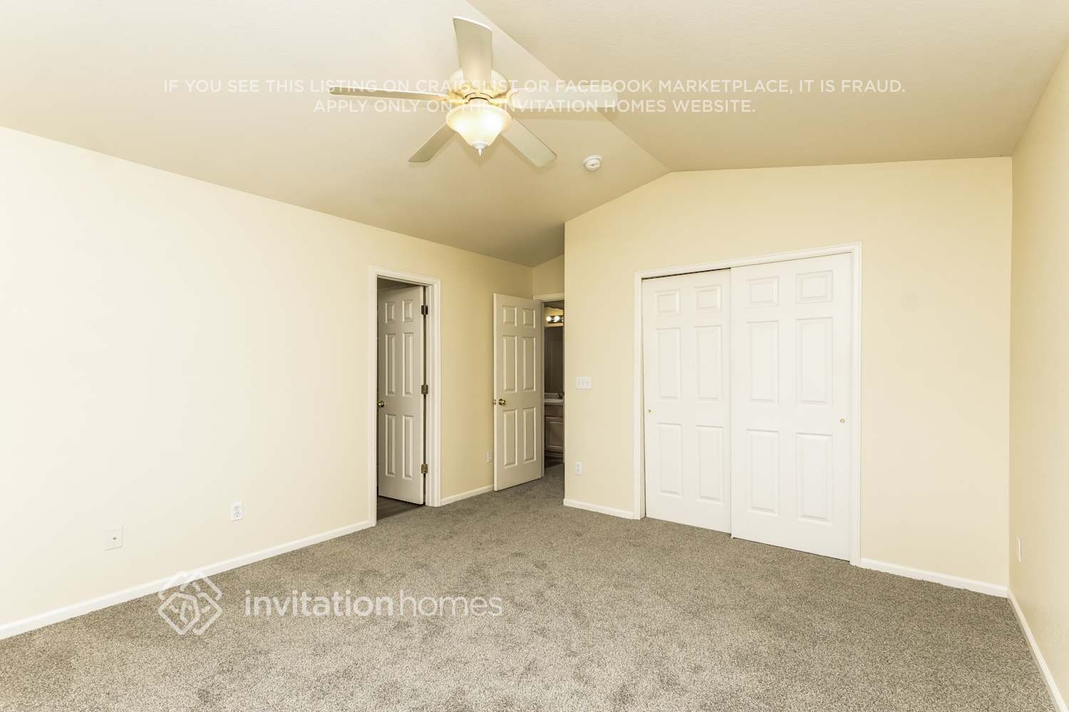 Building Photo - 1245 Legend Oak Dr