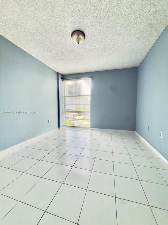 Building Photo - 17560 Atlantic Blvd