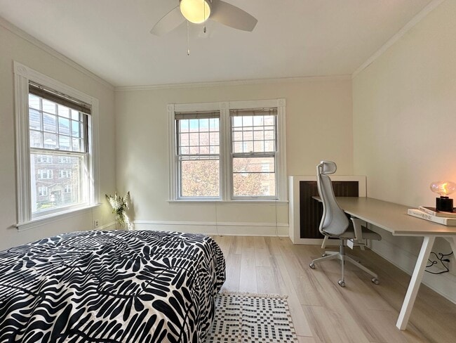 Building Photo - 71 Gardner St