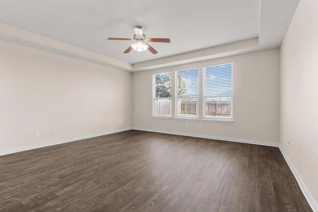 Building Photo - 1209 Laurel Oak Trail