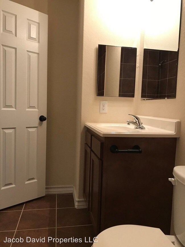 Building Photo - 6339 Melanzane Ave