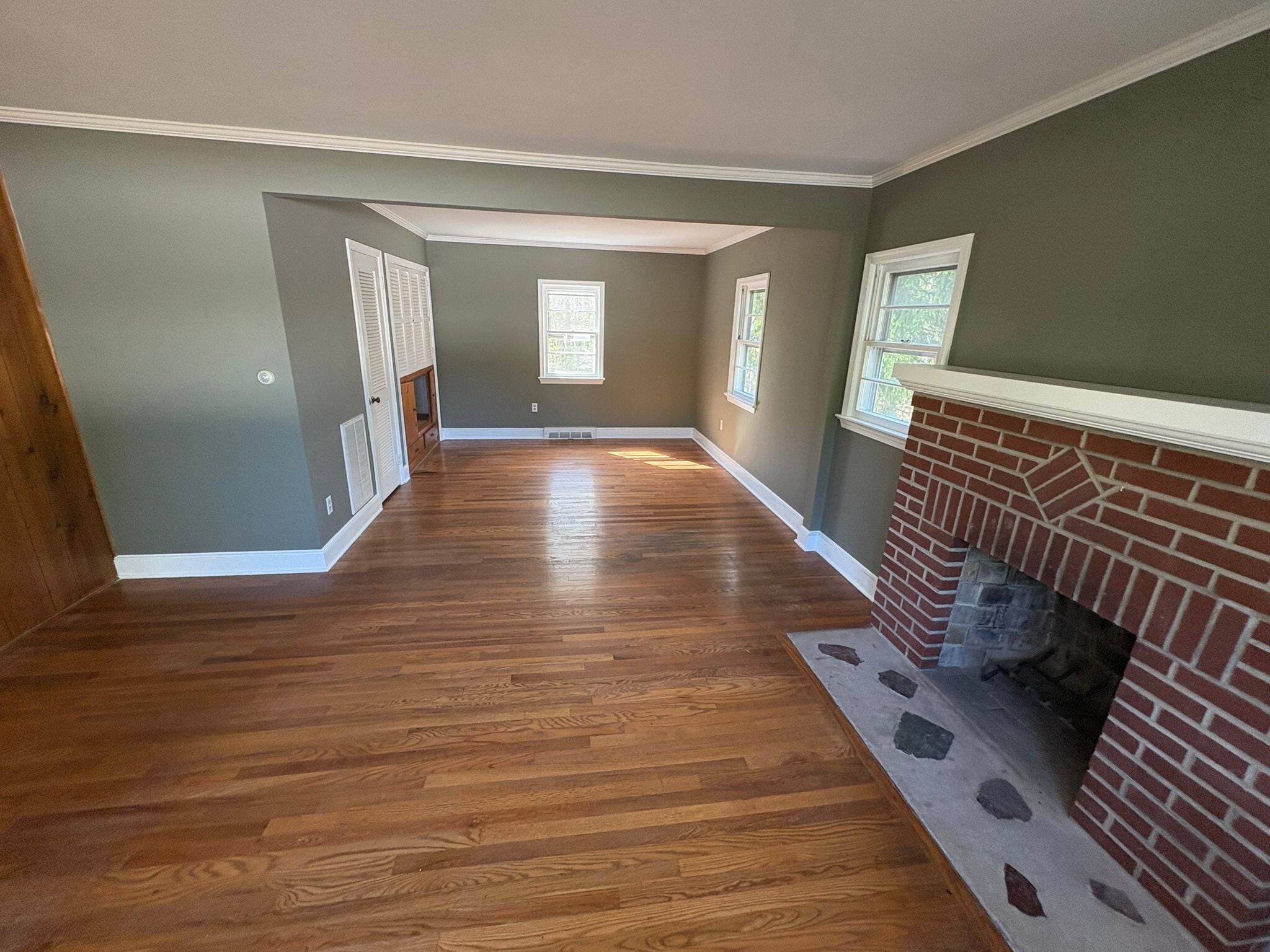 Building Photo - 200 Burr Street Ext