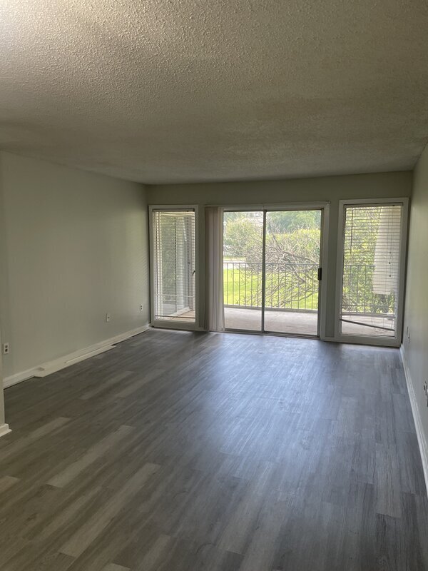 Building Photo - 1208 Bush River Rd