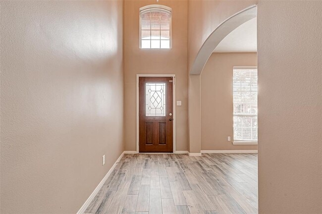 Building Photo - 16942 Langham Crossing Ln