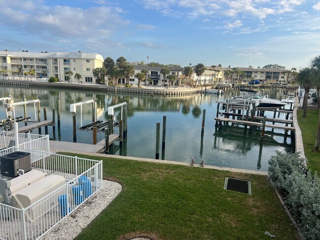 Building Photo - 11715 1st St E