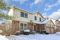 Building Photo - 2419 Breathstone Dr