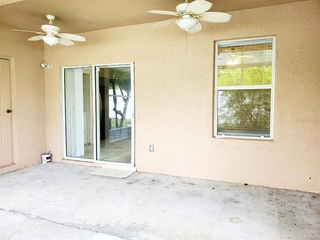 Building Photo - 1513 Deer Tree Ln