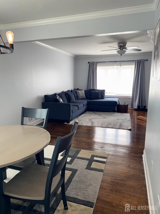 Building Photo - 27 Rector Ave