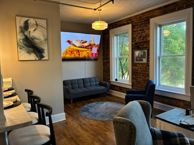 Building Photo - 145 South St