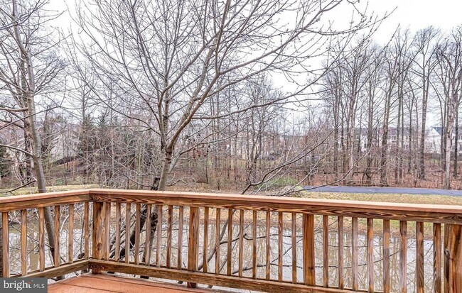 Building Photo - 11485 Carriage Gate Ct