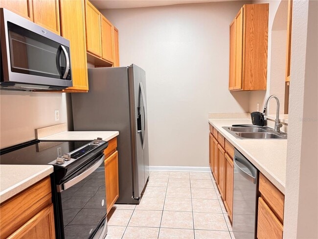 Building Photo - 6214 Stevenson Dr