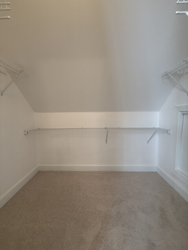 Building Photo - 101 Patrick Dr