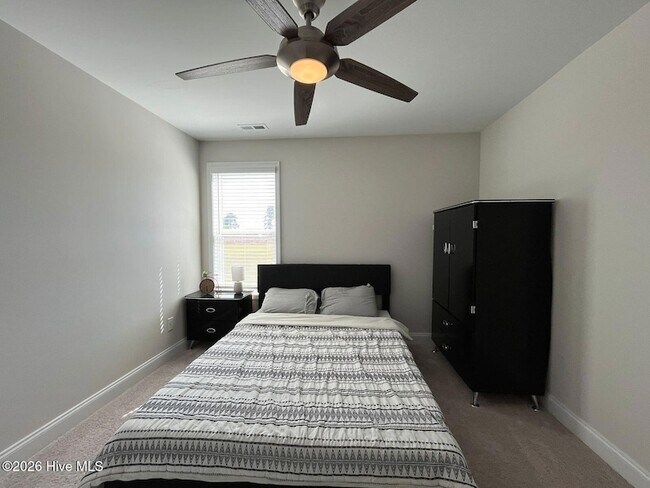 Building Photo - 158 Rocking Horse Ln