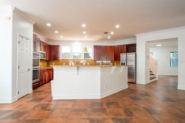 Building Photo - 14443 Golden Rain Tree Blvd