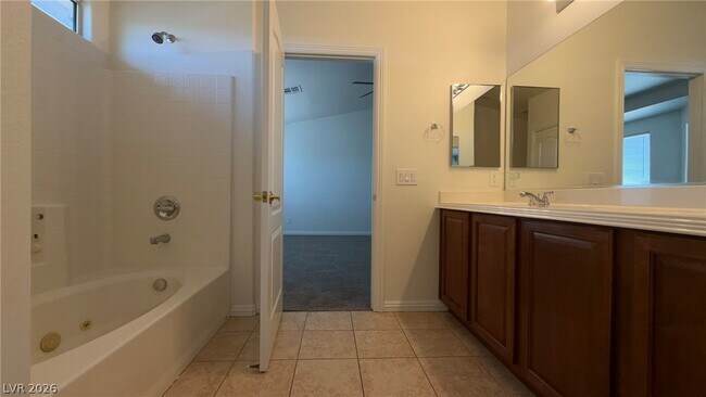 Building Photo - 8493 Gardena Hills Ave