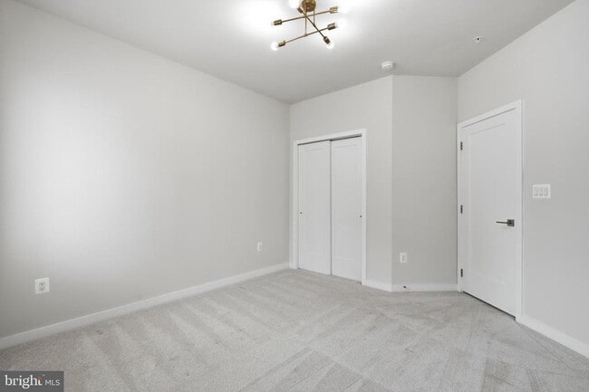 Building Photo - 43185 Mongold Square