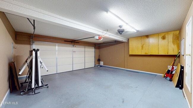 Building Photo - 12528 Sun Empress Dr