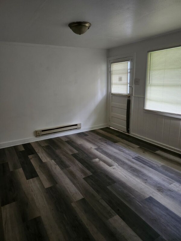 Building Photo - 328 17th St
