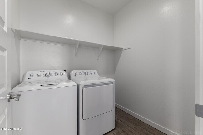 Building Photo - 3100 N 199th Dr