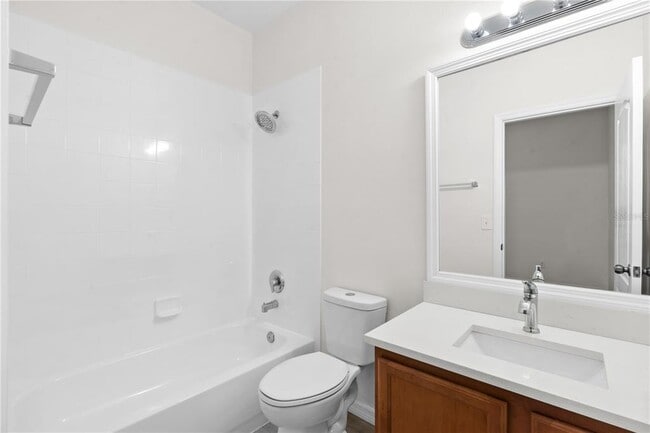 Building Photo - 10914 Savannah Wood Ct