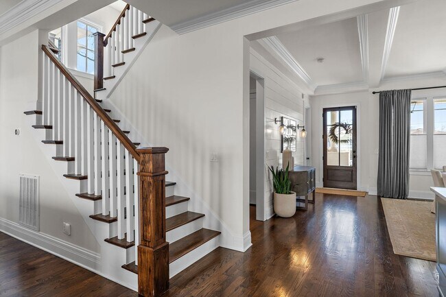 Building Photo - Luxury 12 South Living! $13,000 per month lease. 6 Bed 6 Bath with Great Outdoor Space and Bonus ...