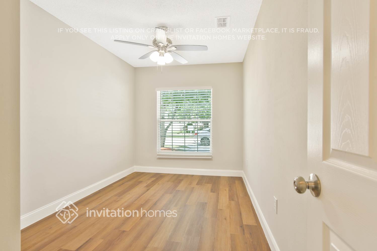 Building Photo - 2218 Santa Lucia St