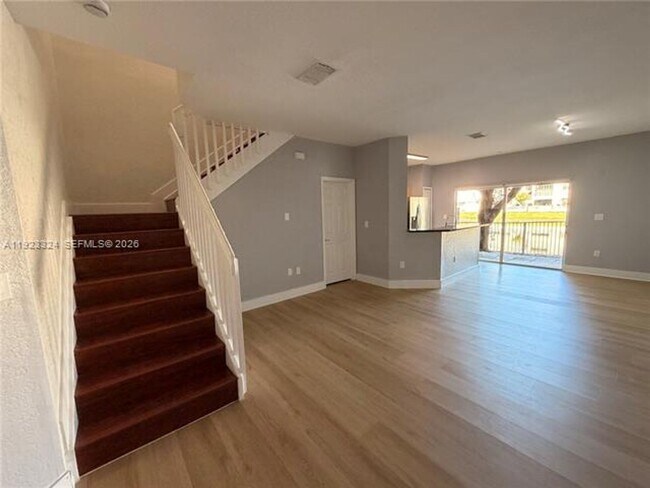 Building Photo - 10803 NW 83rd St