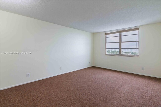 Building Photo - 6770 Indian Creek Dr