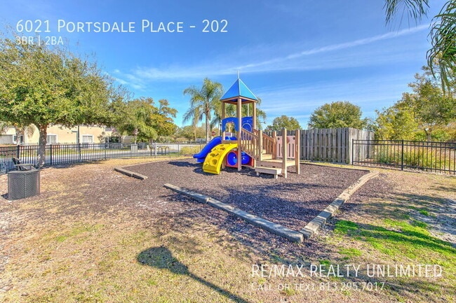 Building Photo - 6021 Portsdale Pl