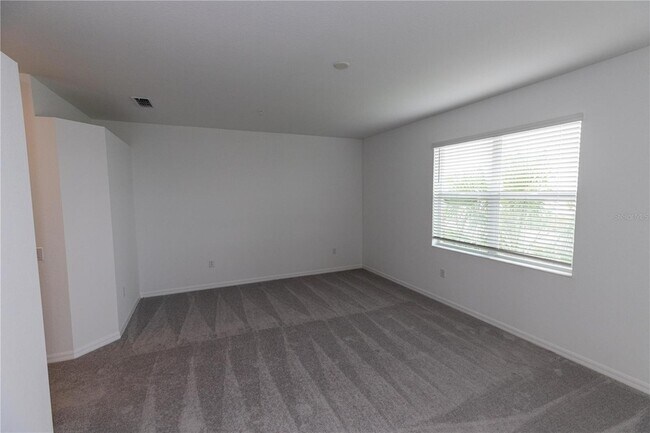 Building Photo - 16572 Kingwood Ln